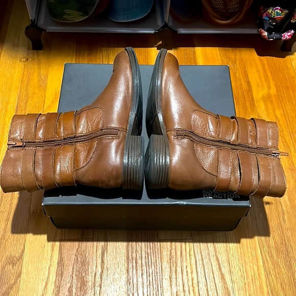 Kenneth Cole leather boots - Picture 3 of 6